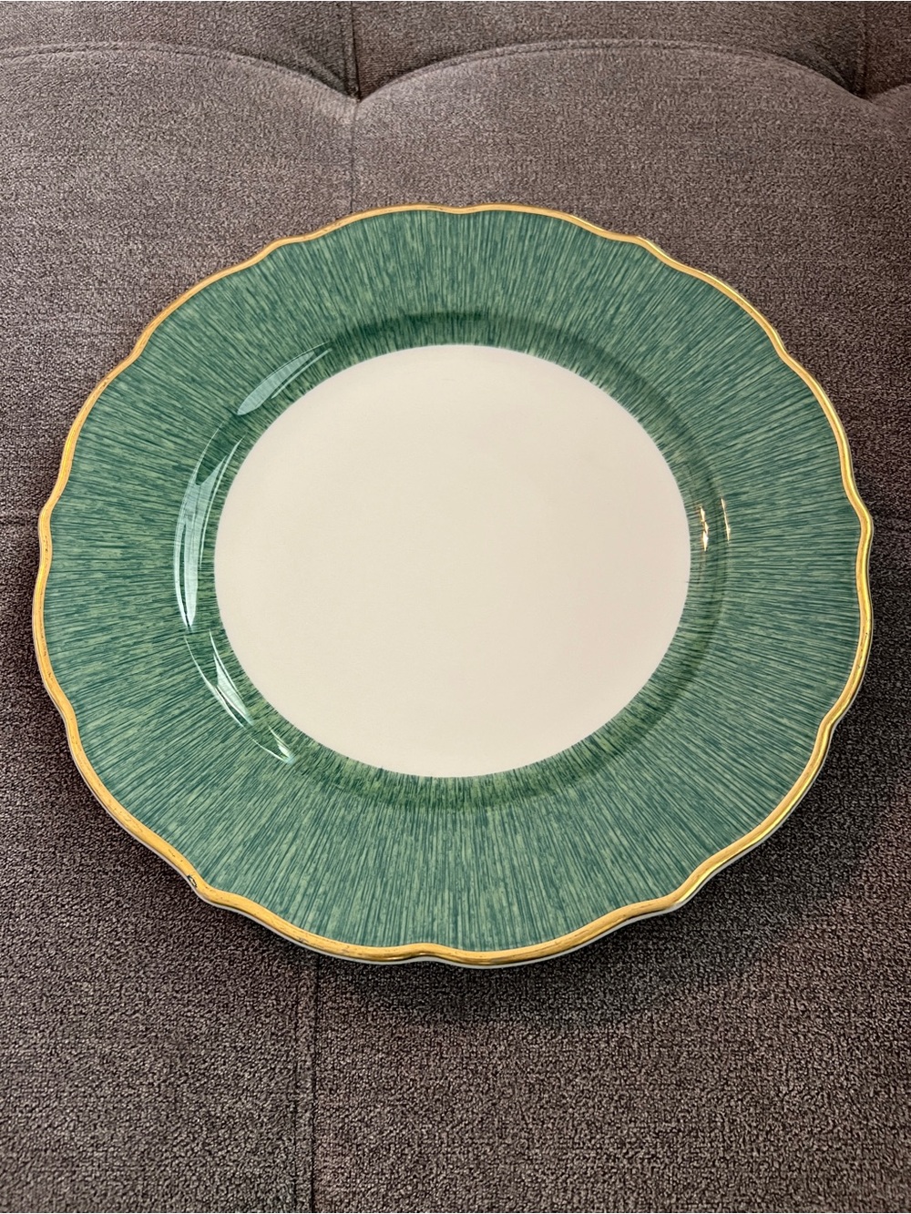 Green Dinner Plate with Gold Scalloped Edge